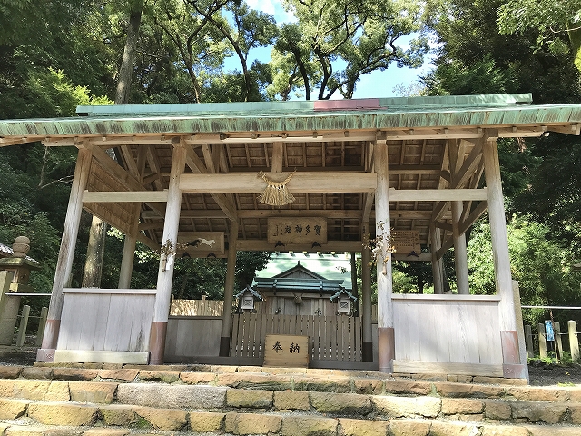 賀多神社　拝殿