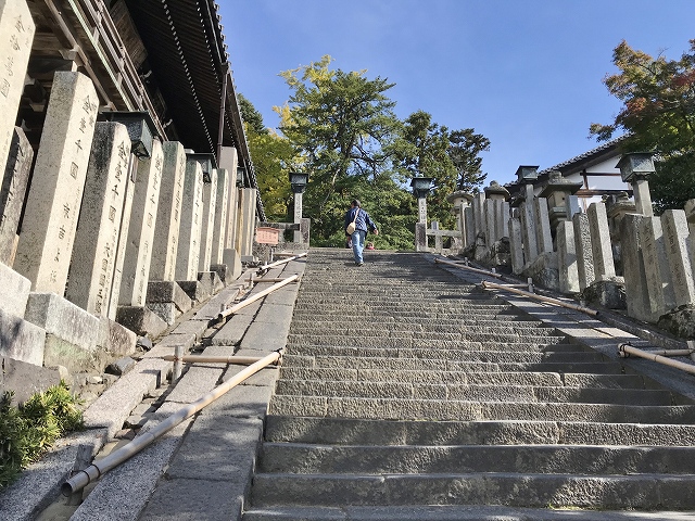 東大寺二月堂　石段