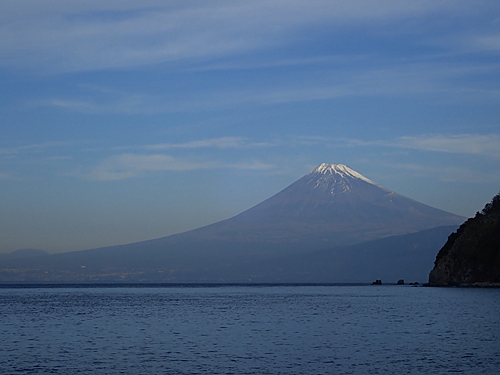 イイ朝富士山！