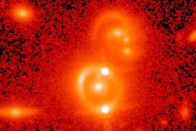 二重クエーサーSDSS J1206_4332