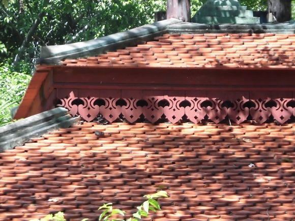 屋根の飾り